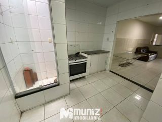 ALUGA-SE CASA NO BAIRRO OLARIA.