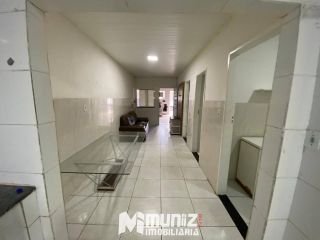 ALUGA-SE CASA NO BAIRRO OLARIA.