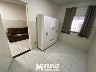 ALUGA-SE CASA NO BAIRRO OLARIA.