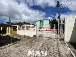 ALUGA-SE APARTAMENTO NO COND. PRAIAS DE SERGIPE, R$1.100,00 JÁ C/ O COND.
