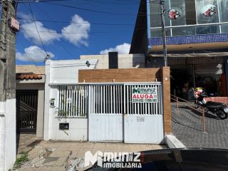 Casa Para Alugar com 3 quartos no bairro Santo Antônio em Aracaju