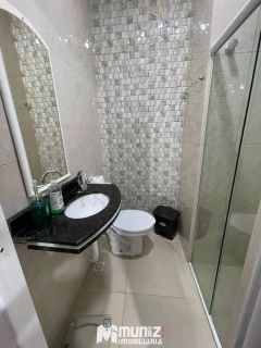 vende-se casa com piscina e 01 escritório ao lado no bairro Suissa