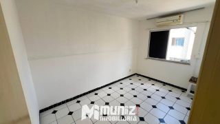 Apartamento Para Alugar com 3 quartos no bairro Farolândia em Aracaju.