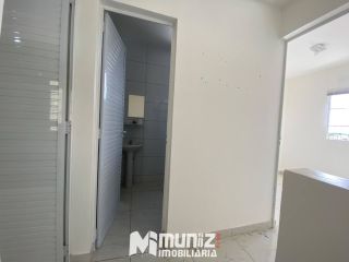 Casa Para Alugar no bairro Aruana em Aracaju.