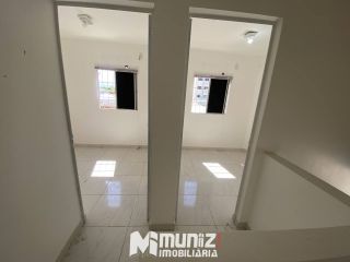 Casa Para Alugar no bairro Aruana em Aracaju.