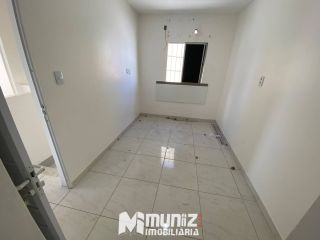 Casa Para Alugar no bairro Aruana em Aracaju.