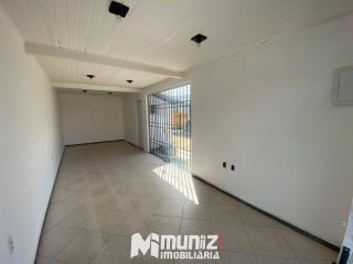 Sala Comercial Para Alugar no bairro Luzia em Aracaju.