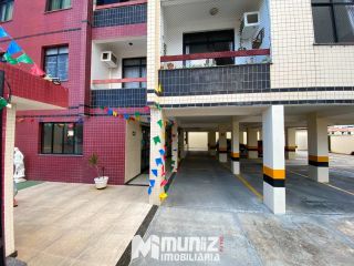 Apartamento Para Alugar com 3 quartos, sendo 1 suíte no bairro Coroa do Meio em Aracaju