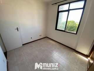Apartamento Para Alugar com 3 quartos, sendo 1 suíte no bairro Coroa do Meio em Aracaju