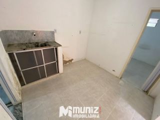 vende-se casa no Condominio Tenente Coronel dos Anjos