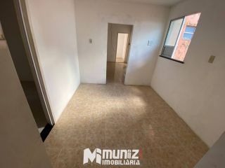 vende-se casa no Condominio Tenente Coronel dos Anjos