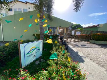 Apartamento Para Alugar com 2 quartos no bairro Farolândia em Aracaju
