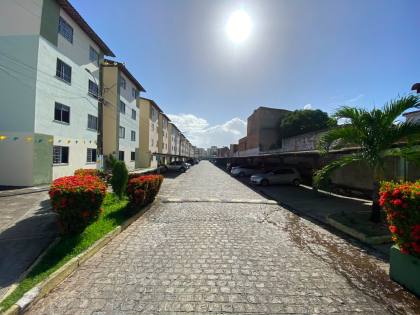 Apartamento Para Alugar com 2 quartos no bairro Farolândia em Aracaju