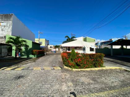 Apartamento Para Alugar com 2 quartos no bairro Farolândia em Aracaju