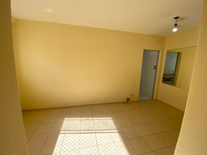 Apartamento Para Alugar com 2 quartos no bairro Farolândia em Aracaju