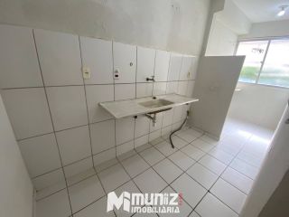 ALUGA-SE APARTAMENTO NO COND. ALPHA CLASS