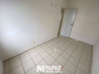 ALUGA-SE APARTAMENTO NO COND. ALPHA CLASS