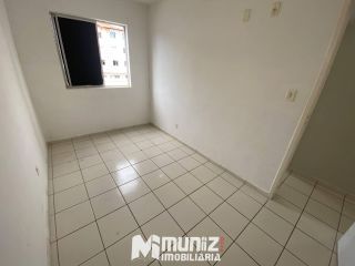 ALUGA-SE APARTAMENTO NO COND. ALPHA CLASS