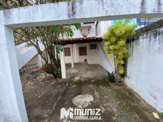 Casa Para Alugar com 2 quartos no bairro Aeroporto em Aracaju!