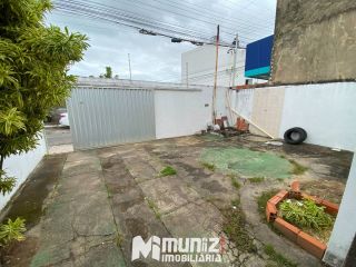 Casa Para Alugar com 2 quartos no bairro Aeroporto em Aracaju!