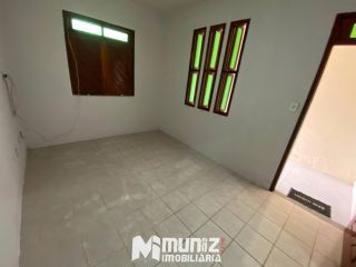 Casa Para Alugar com 2 quartos no bairro Aeroporto em Aracaju!