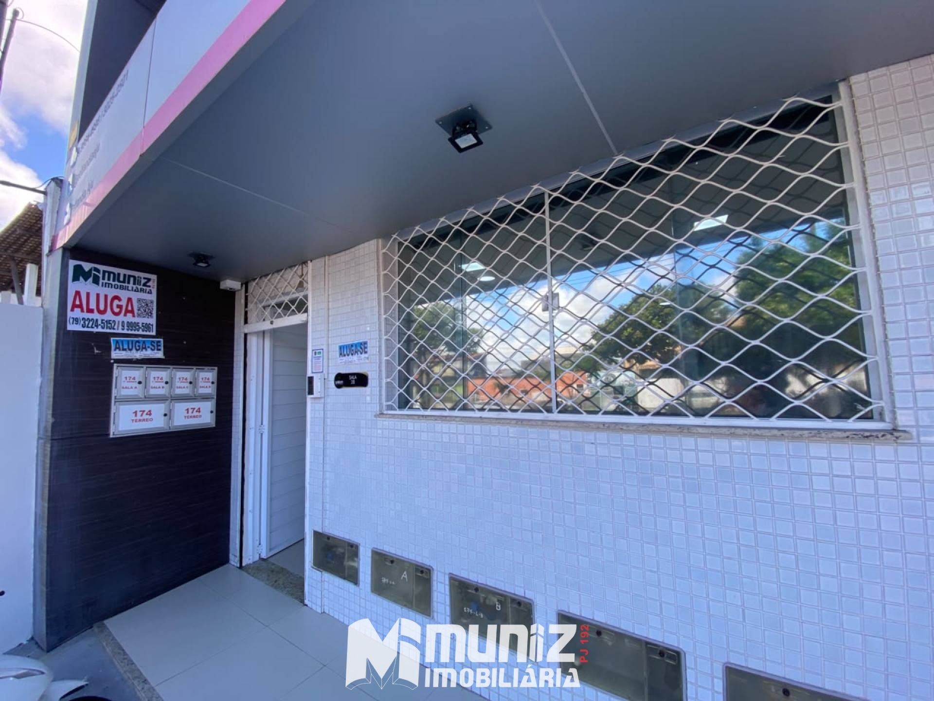 Sala Comercial Para Alugar no bairro Grageru em Aracaju!