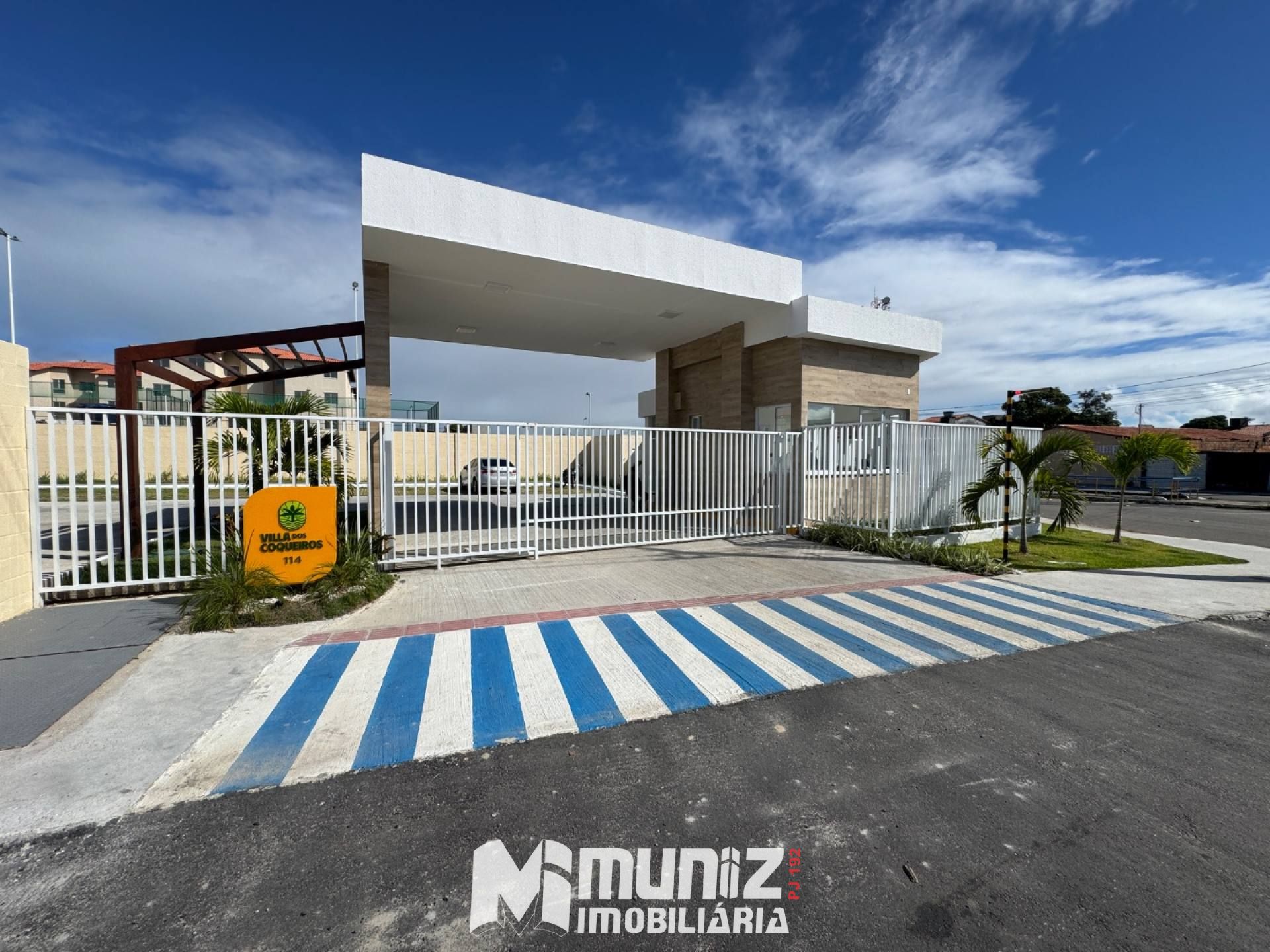 Apartamento Para Alugar com 2 quartos no Condominio Villa dos Coqueiros - Barra dos Coqueiros