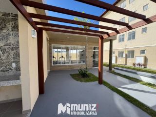 Apartamento Para Alugar com 2 quartos no Condominio Villa dos Coqueiros - Barra dos Coqueiros