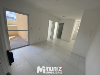 Apartamento Para Alugar com 2 quartos no Condominio Villa dos Coqueiros - Barra dos Coqueiros