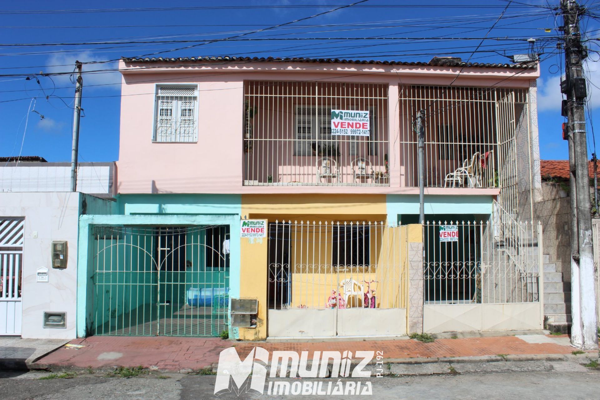 Imóvel com 3 Casas à Venda – Rua Raimundo Augustinho Bezerra, Santos Dumont