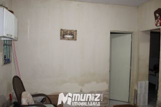 Imóvel com 3 Casas à Venda – Rua Raimundo Augustinho Bezerra, Santos Dumont