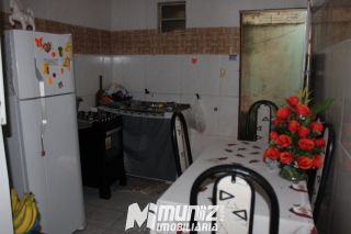 Imóvel com 3 Casas à Venda – Rua Raimundo Augustinho Bezerra, Santos Dumont