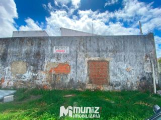 CASA VELHA SÓ O TERRENO DE ESQUINA EXC.PARA CONSTRUIR GALERIAS, KITINETES