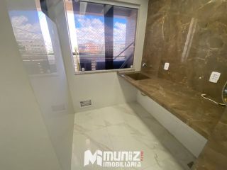 Apartamento Para Vender com 2 suítes no bairro Atalaia em Aracaju!
