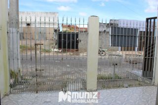 VENDE-SE CASA RUA MÉXICO