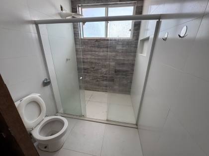 Casa para alugar com 4 quartos no bairro Atalaia!