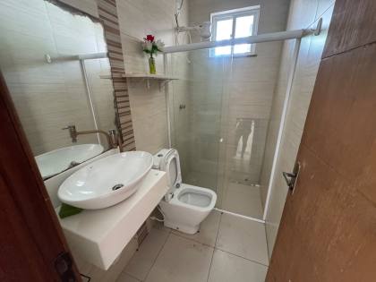 Casa para alugar com 4 quartos no bairro Atalaia!