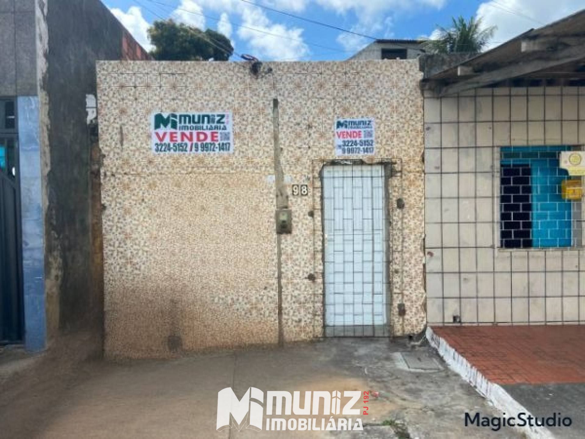 Galpão à Venda Ideal para Logística e Depósito no Bairro Santo Antônio!