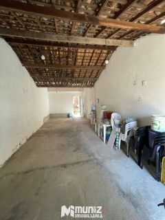 Galpão à Venda Ideal para Logística e Depósito no Bairro Santo Antônio!