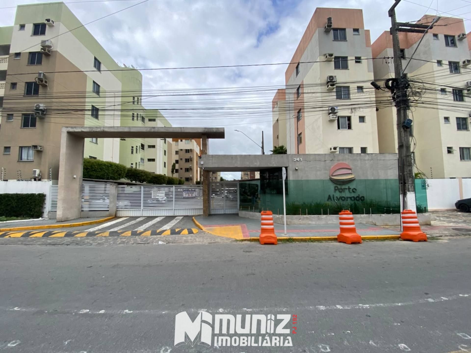 Aluga-se Apartamento Mobiliado no Condomínio Porto Alvorada no bairro Jabotiana!