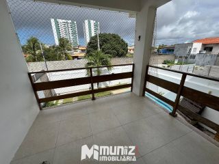 Vende-se Casa com 4 Quartos no Bairro Atalaia!