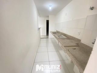 Aluga-se Apartamento no Golden Village na Barra dos Coqueiros!
