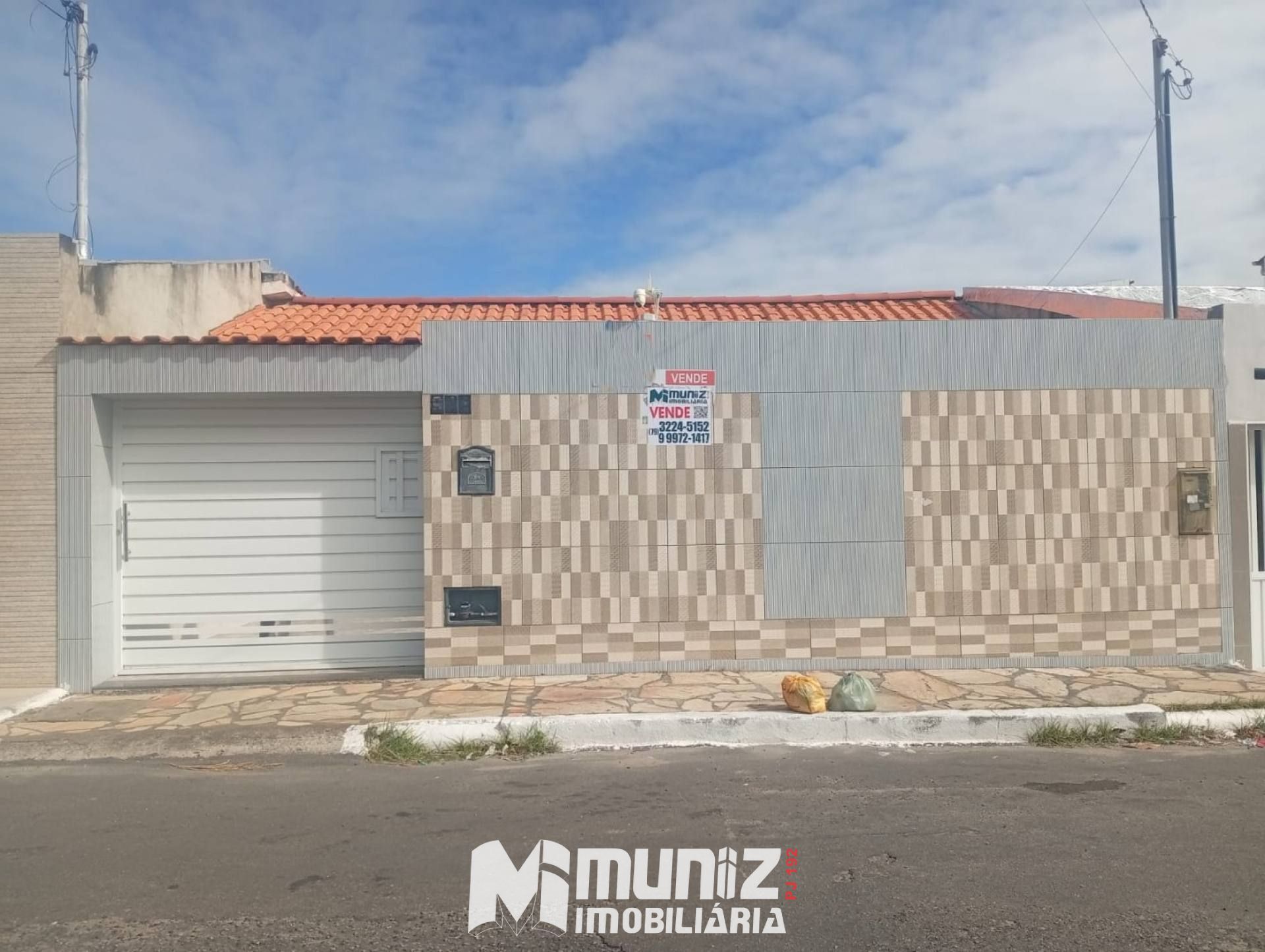 Casa à venda na Av Doutor José Calumby - Bairro Suíssa!