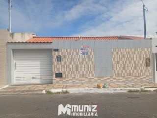Casa à venda na Av Doutor José Calumby - Bairro Suíssa!