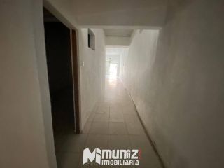 Vende-se Imóvel Comercial na Av. Mamede Paes Mendonça - Bairro Centro!