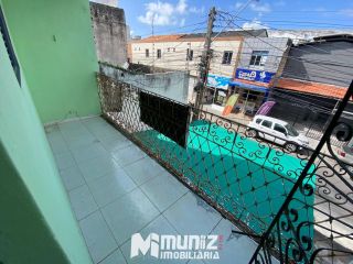 Vende-se Imóvel Comercial na Av. Mamede Paes Mendonça - Bairro Centro!