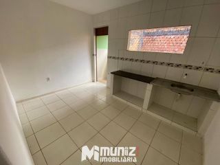 Vende-se Imóvel Comercial na Av. Mamede Paes Mendonça - Bairro Centro!