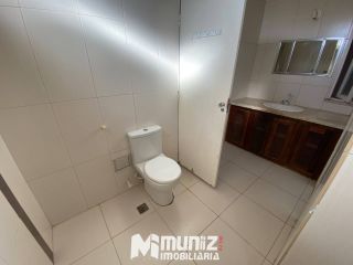 Vende-se Casa com 2 Pavimentos no Bairro Salgado Filho!