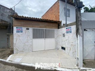 Vende-se Casa no bairro Inácio Barbosa