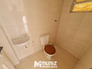 ALUGA-SE SALA COMERCIAL  BAIRRO SÃO JOSÉ